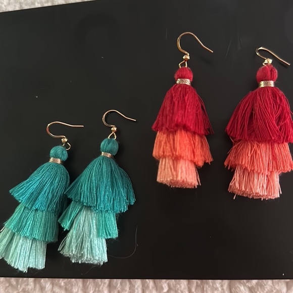 Teal tiered tassel drop earrings never worn - Picture 6 of 13
